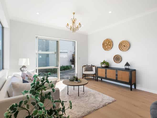 517 East Coast Road, Murrays Bay