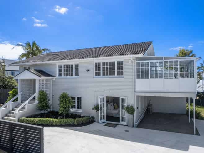 24 Salem Place, Torbay