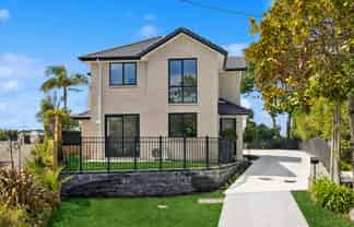 24A Salem Place, Torbay