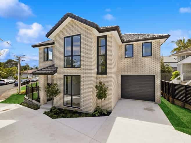 24A Salem Place, Torbay