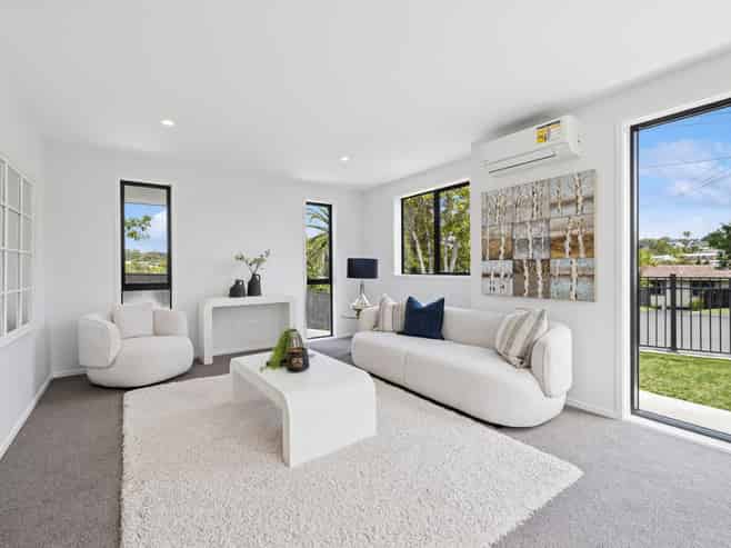 24A Salem Place, Torbay