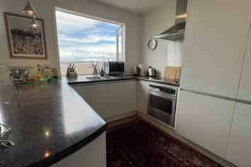 2/26 Otakau Road, Milford