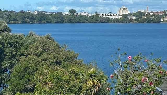 2/26 Otakau Road, Milford