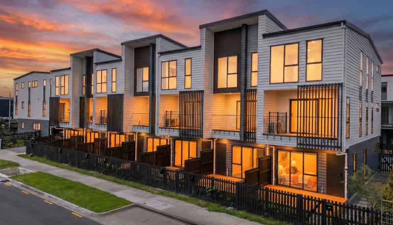 5B Coast Garden Drive, Hobsonville