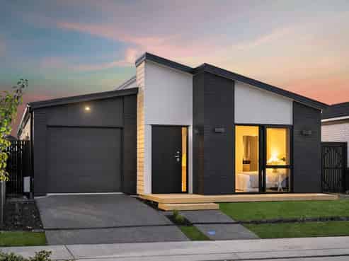 23 Gaylard Avenue, Greenhill Park