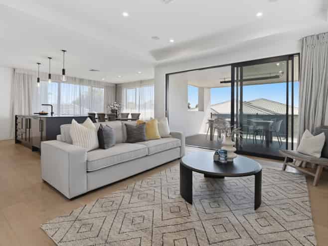 43a Thirteenth Avenue, Avenues