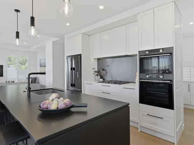 43a Thirteenth Avenue, Avenues