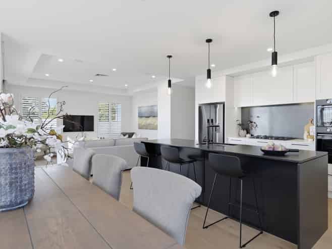 43a Thirteenth Avenue, Avenues