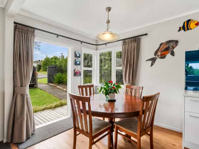 44 Tiri Tiri Road, Birkdale