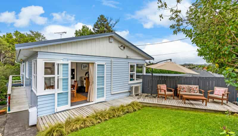 44 Tiri Tiri Road, Birkdale