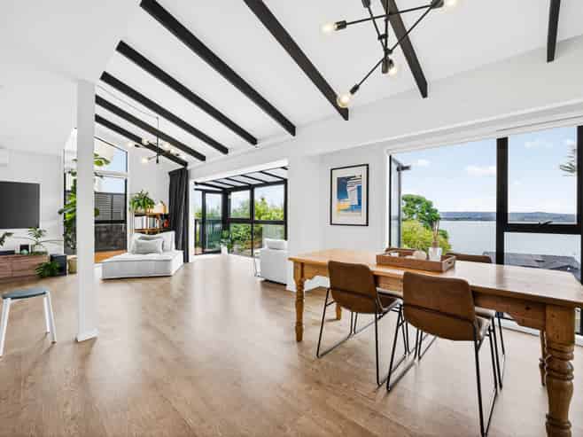 11 Brigantine Drive, Beach Haven