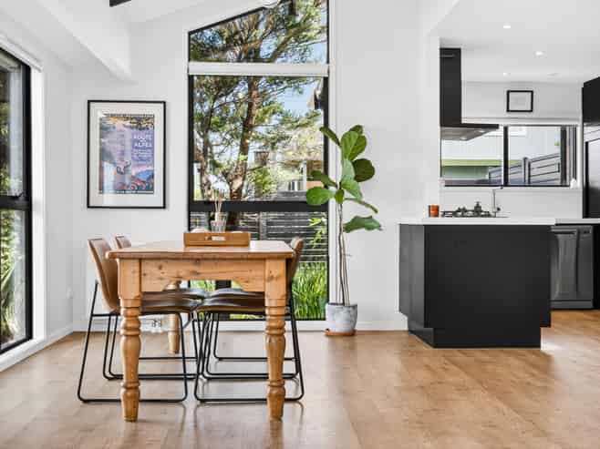 11 Brigantine Drive, Beach Haven