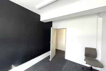 Boutique Office – Kapiti Business Centre
