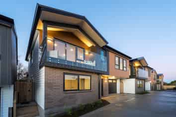 8B Hadfield Street, Beach Haven