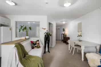 29/241 Hinemoa Street, Birkenhead