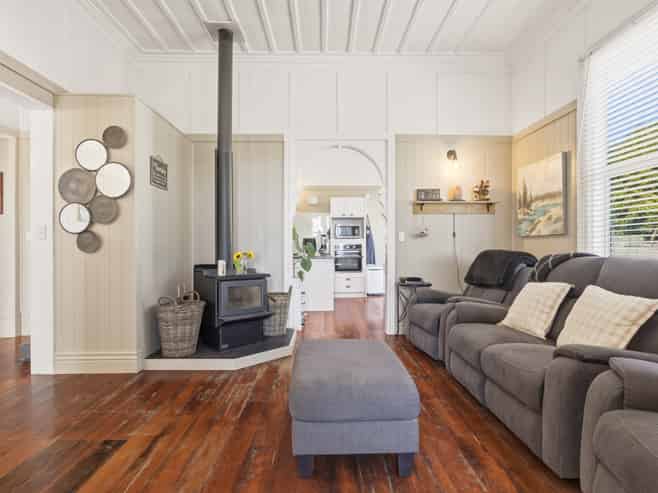 2/189 Taharepa Road, Tauhara