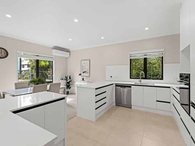 42 Meadow Street, Papanui