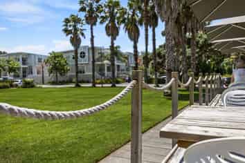 12 Parkside Drive, Orewa