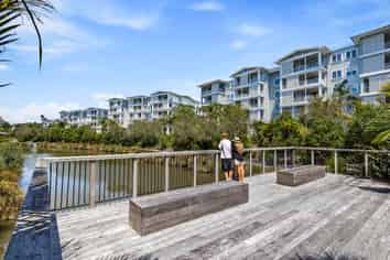 12 Parkside Drive, Orewa