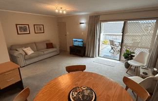 25 Galloway Crescent, Farm Cove