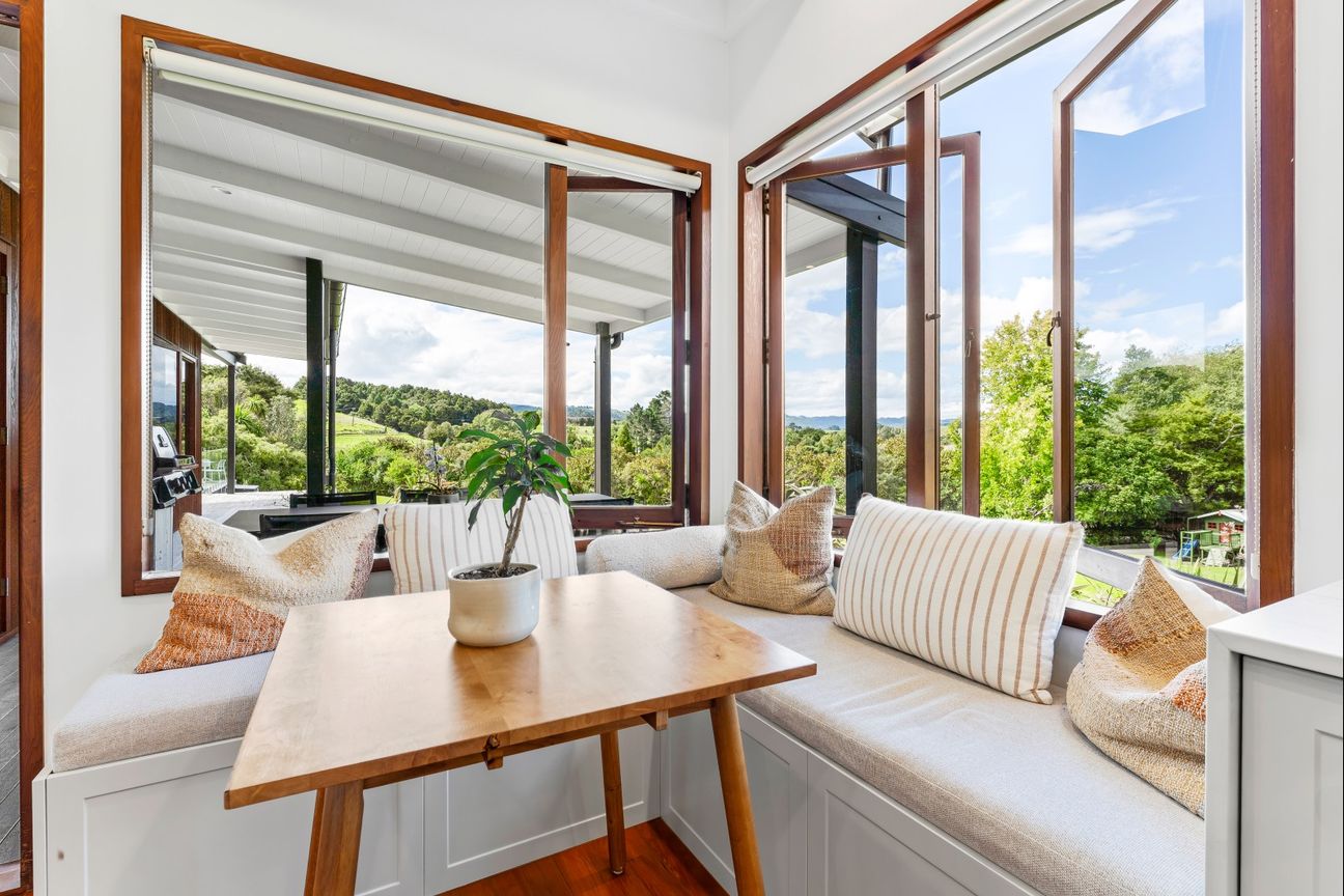 Space, Privacy & Lifestyle in Matakana - Veel