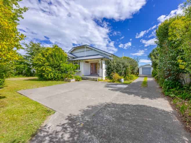 103 Duchess Crescent, Mayfair