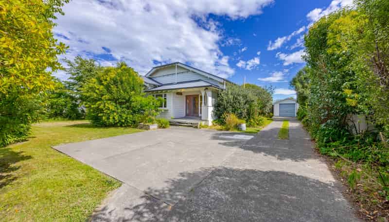 103 Duchess Crescent, Mayfair