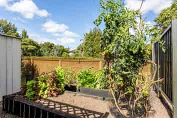 2/3 Cabeleigh Drive, Helensville