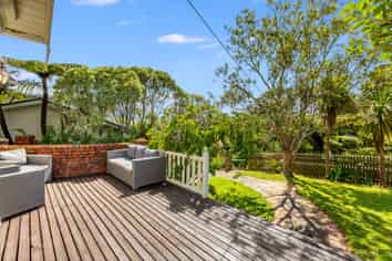 98 Campbell Street, Karori