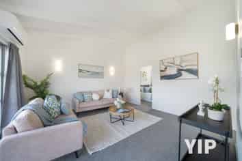 29A Chetwode Grove, Newlands