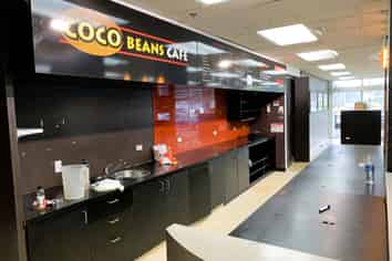 F & B in St Lukes Mega Centre | 238m2