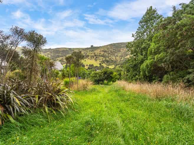 1194 Okains Bay Road, Okains Bay