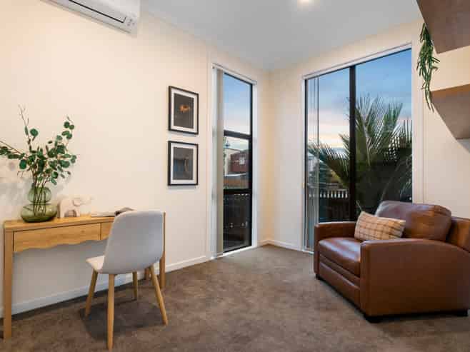 73 Joshua Carder Drive, Hobsonville