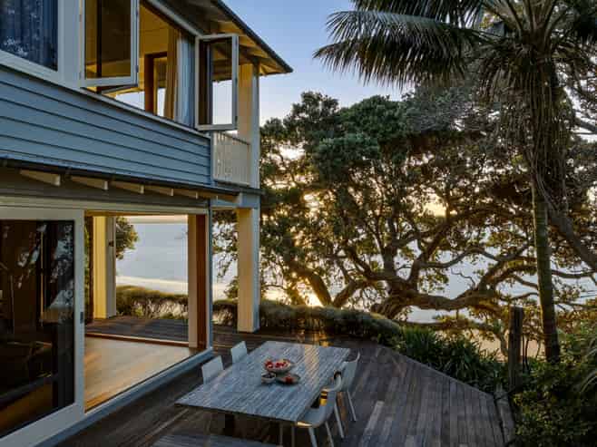 16 Joan Street, Point Chevalier