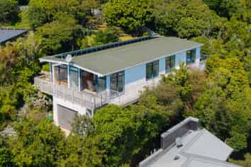 12A Silverbirch Grove, Churton Park