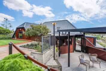 14 Madras Street, Khandallah