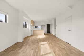 2/75 Mcannalley Street, Manurewa