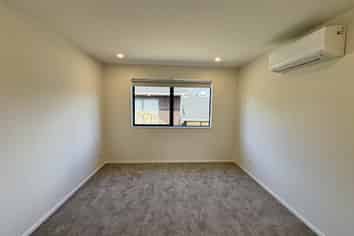 40C Centorian Dr, Windsor Park