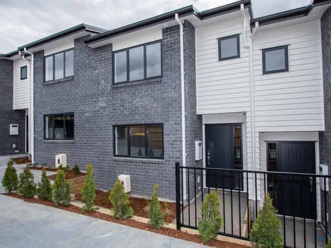 13/10 Charlemont Street, Whitiora