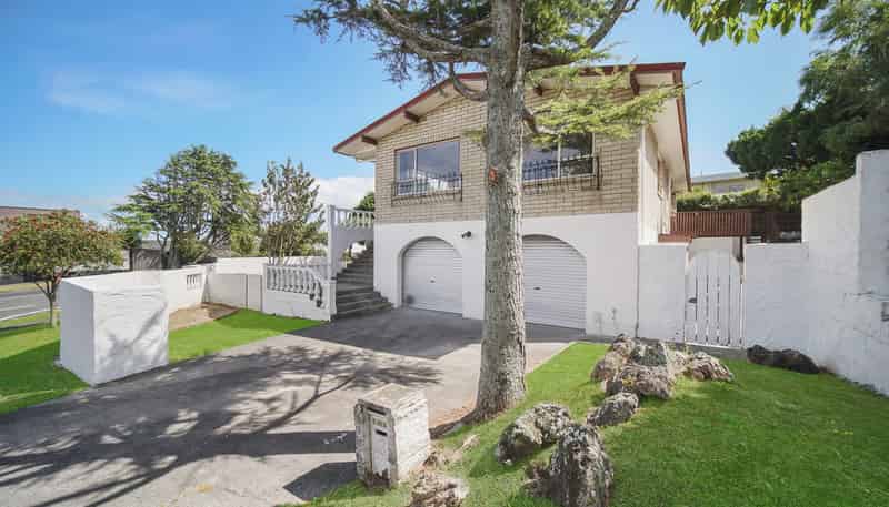 2 Icarus Place, Half Moon Bay