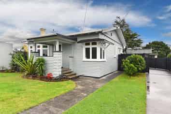 1/121 Carruth Road, Papatoetoe