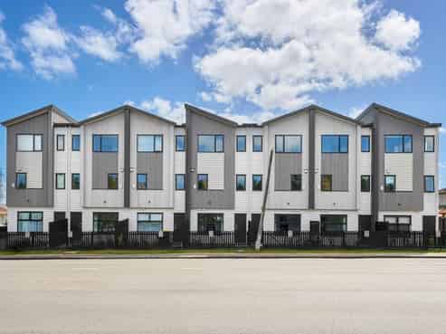 42-44 Waipuna Road, Mount Wellington