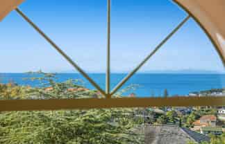 4 Gulf Harbour Drive, Gulf Harbour