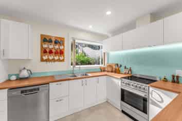 34 Dunedin Street, Redwood