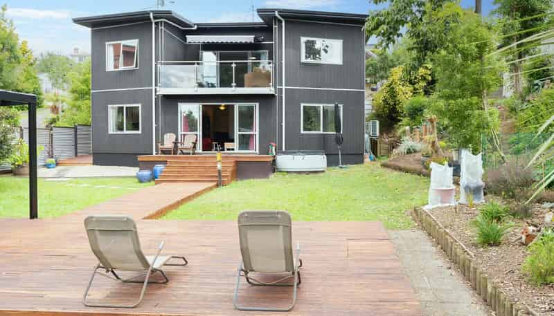 6 Stirling Place, Dinsdale