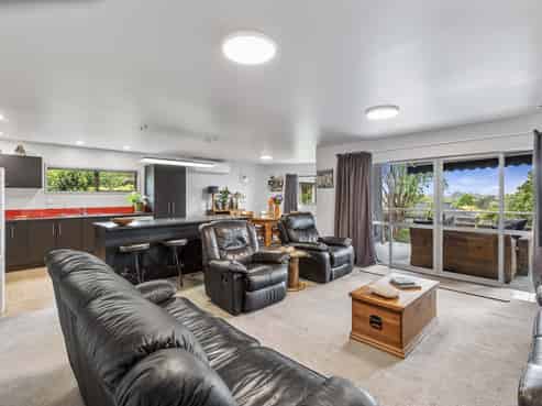 6 Stirling Place, Dinsdale