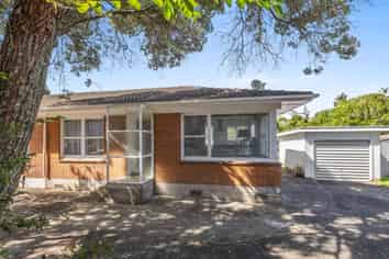 4/760 Beach Road, Browns Bay