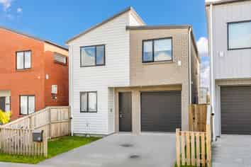 27 Coast Garden Drive, Hobsonville