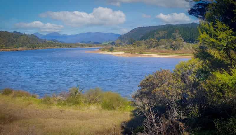 671 Hikuai Settlement Road, Pauanui