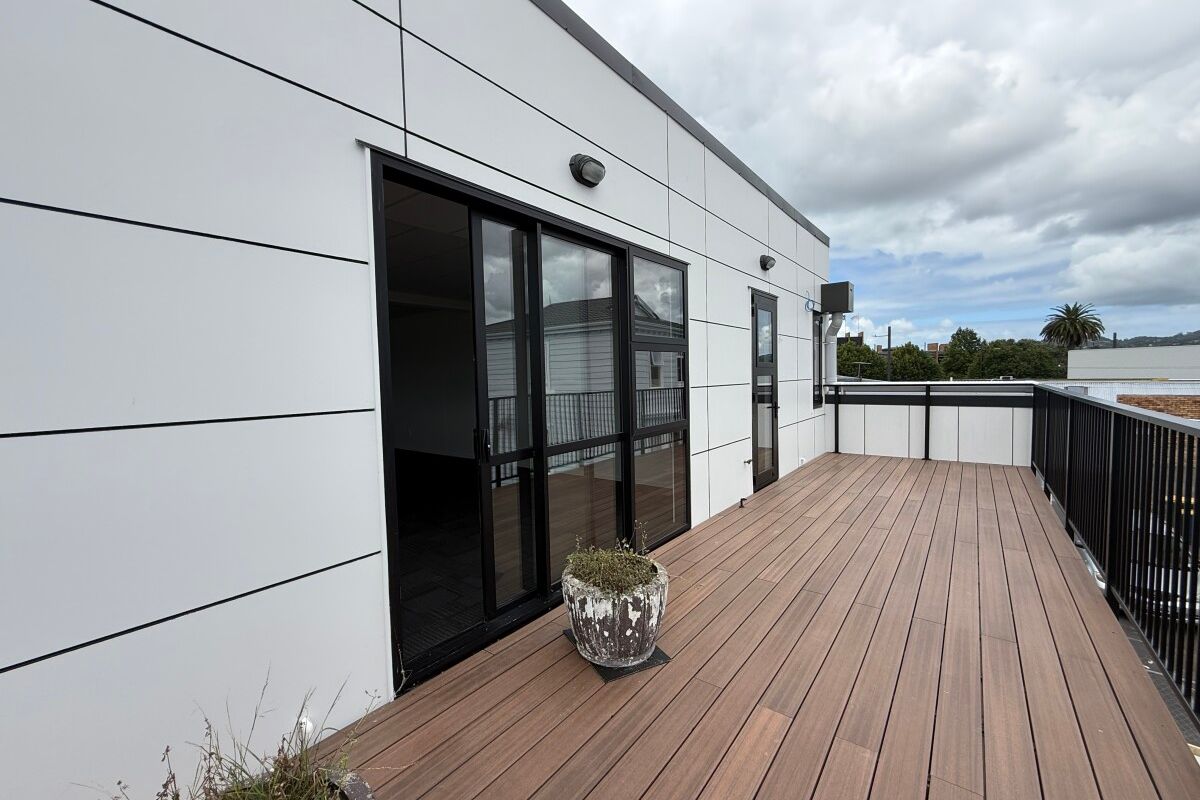 150-712m² Office Options - Més